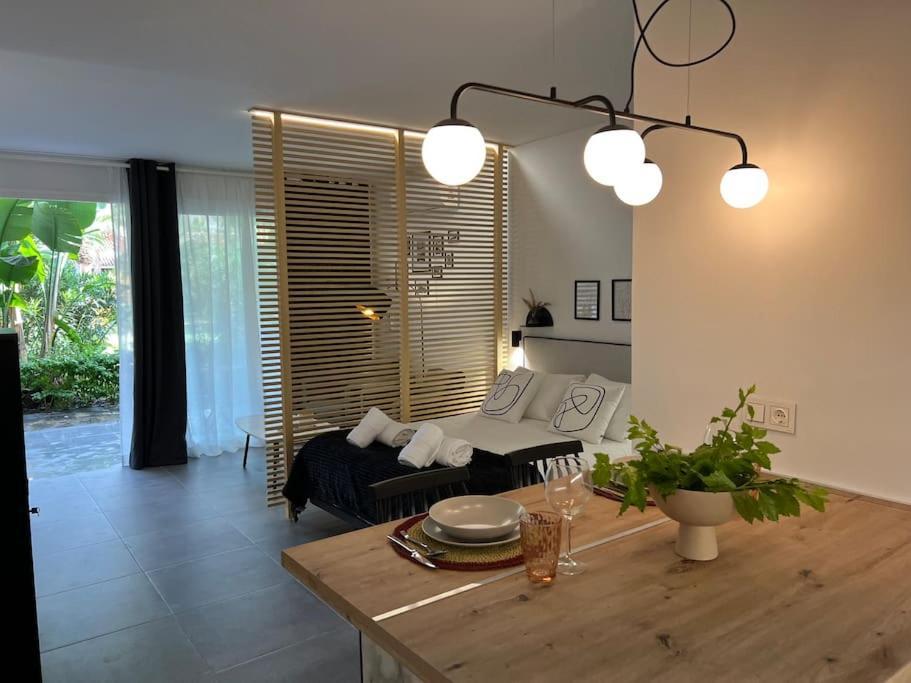 Puerto Banus Eddie Suite 마르베야 외부 사진