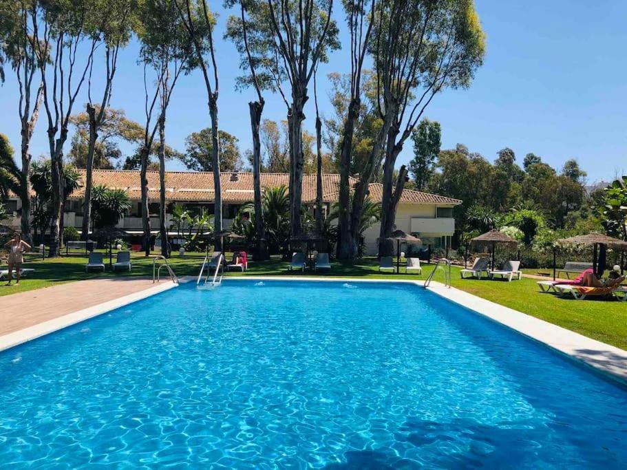 Puerto Banus Eddie Suite 마르베야 외부 사진